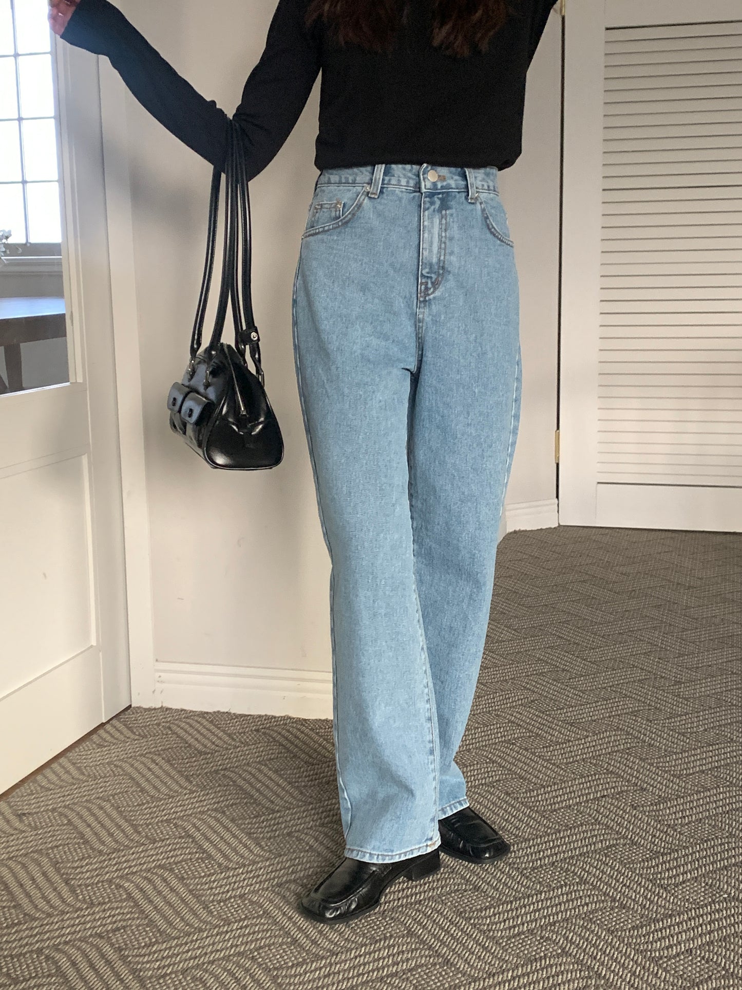 TIMELESS STRAIGHT FIT JEANS