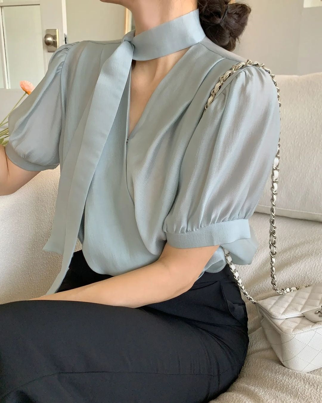 [PRE-ORDER] MARGARET ELEGANT TIE BLOUSE