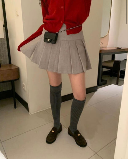 [PRE-ORDER] STYLISH FALL MINI PLEATED SKIRT WITH BUILT-IN SHORTS