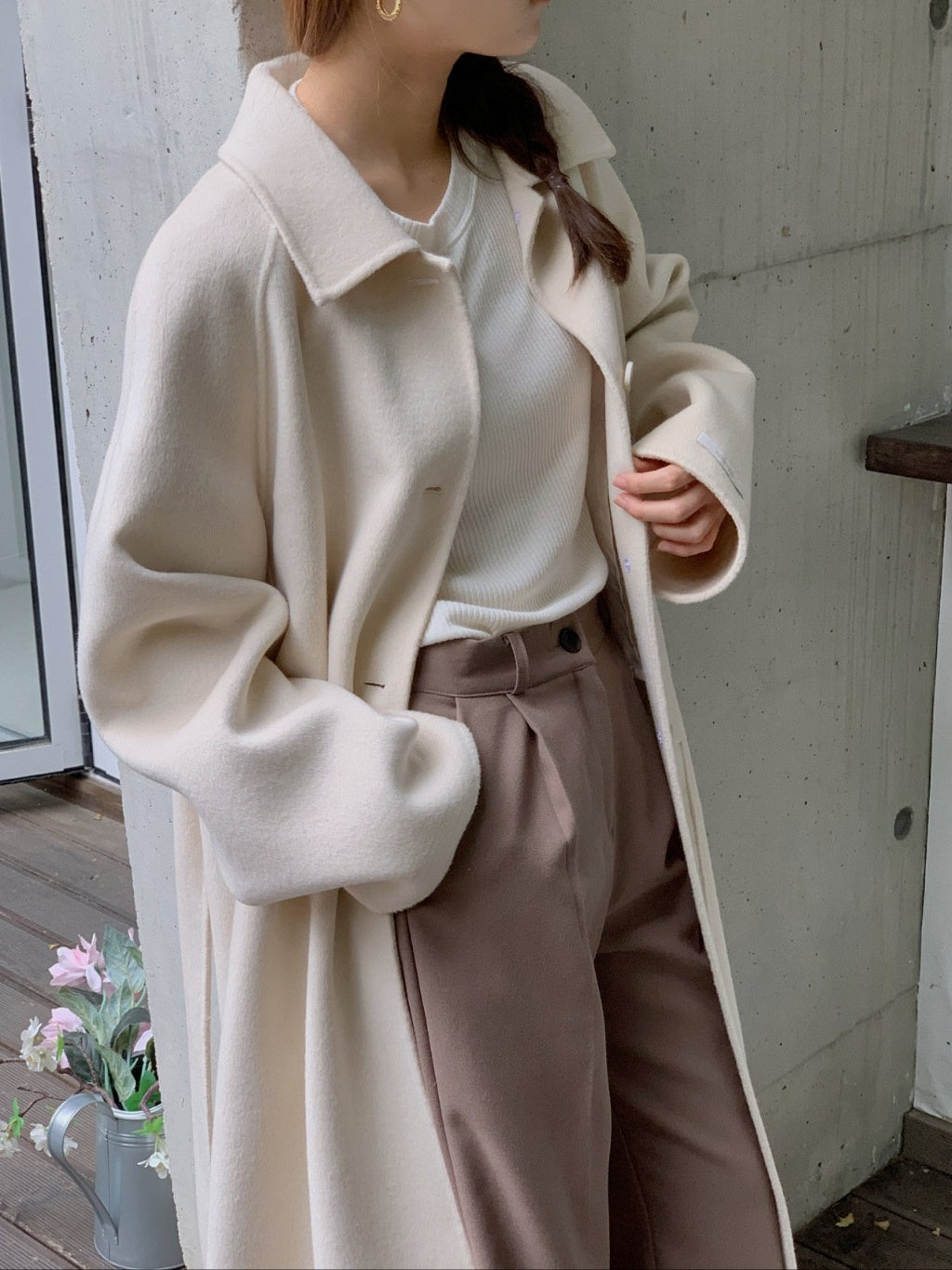 CREAMY CLOUD WOOL COAT