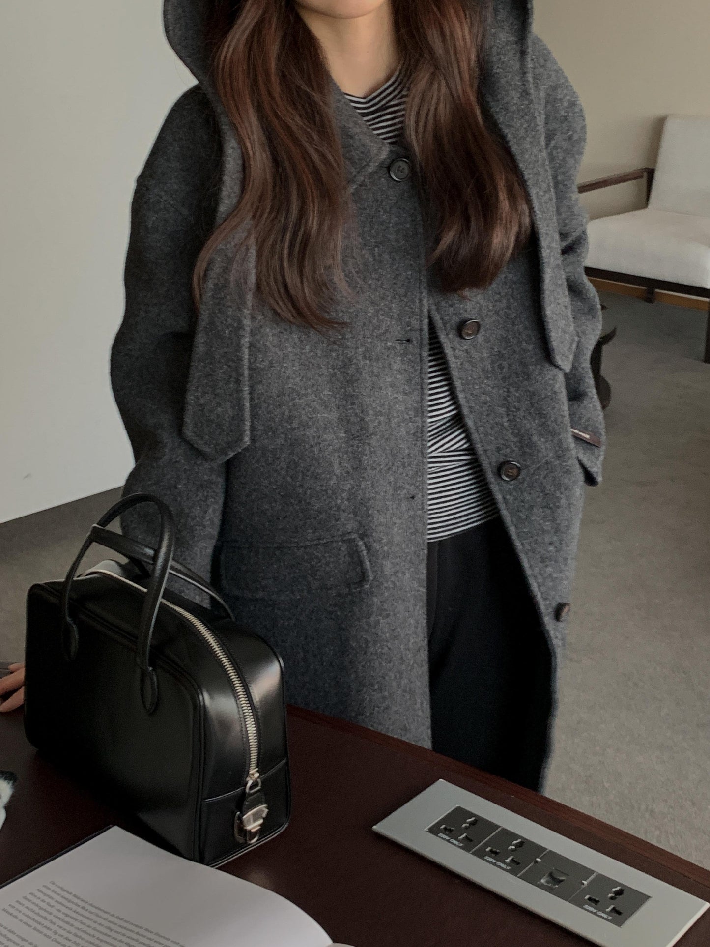 [PRE-ORDER] ÉTOILE HANDMADE WOOL COAT WITH DETACHABLE HOOD
