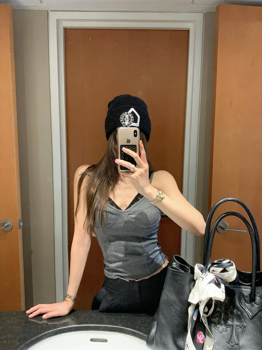 [PRE-ORDER] MOODY LACE LAYERED CAMISOLE TOP