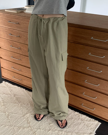 [PRE-ORDER]  STRING NYLON CARGO PANTS