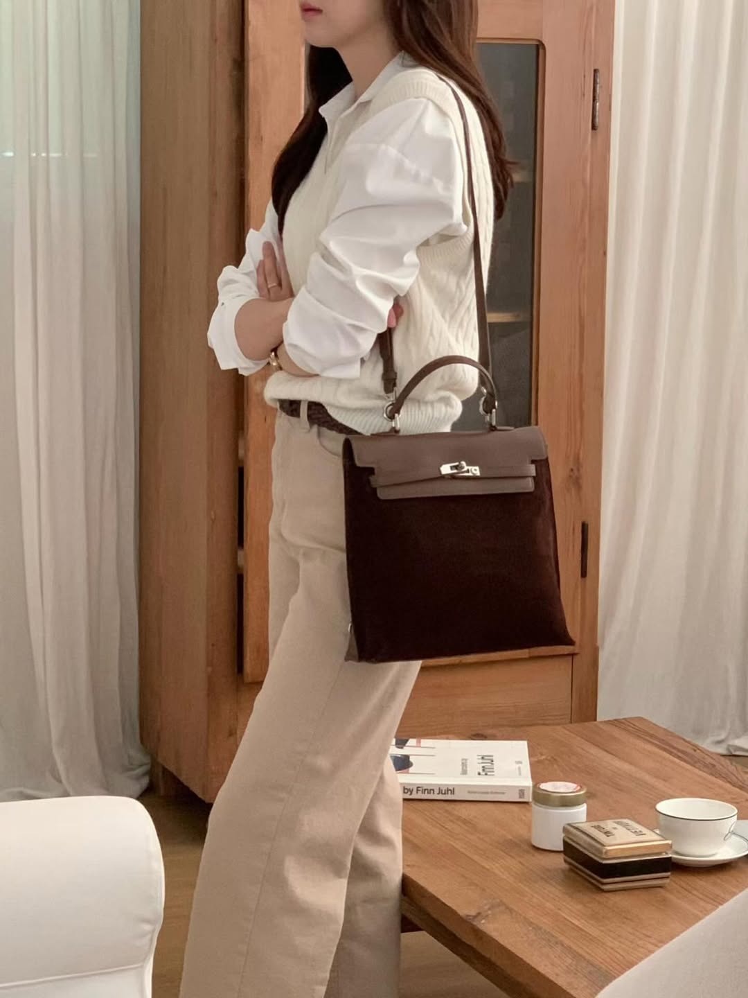 [PRE-ORDER]  REMAKE CLASSIC SUEDE SHOULDER BAG