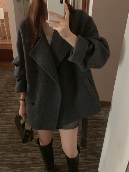 [PRE-ORDER]  THE ESSENTIAL HANDMADE WOOL JACKET