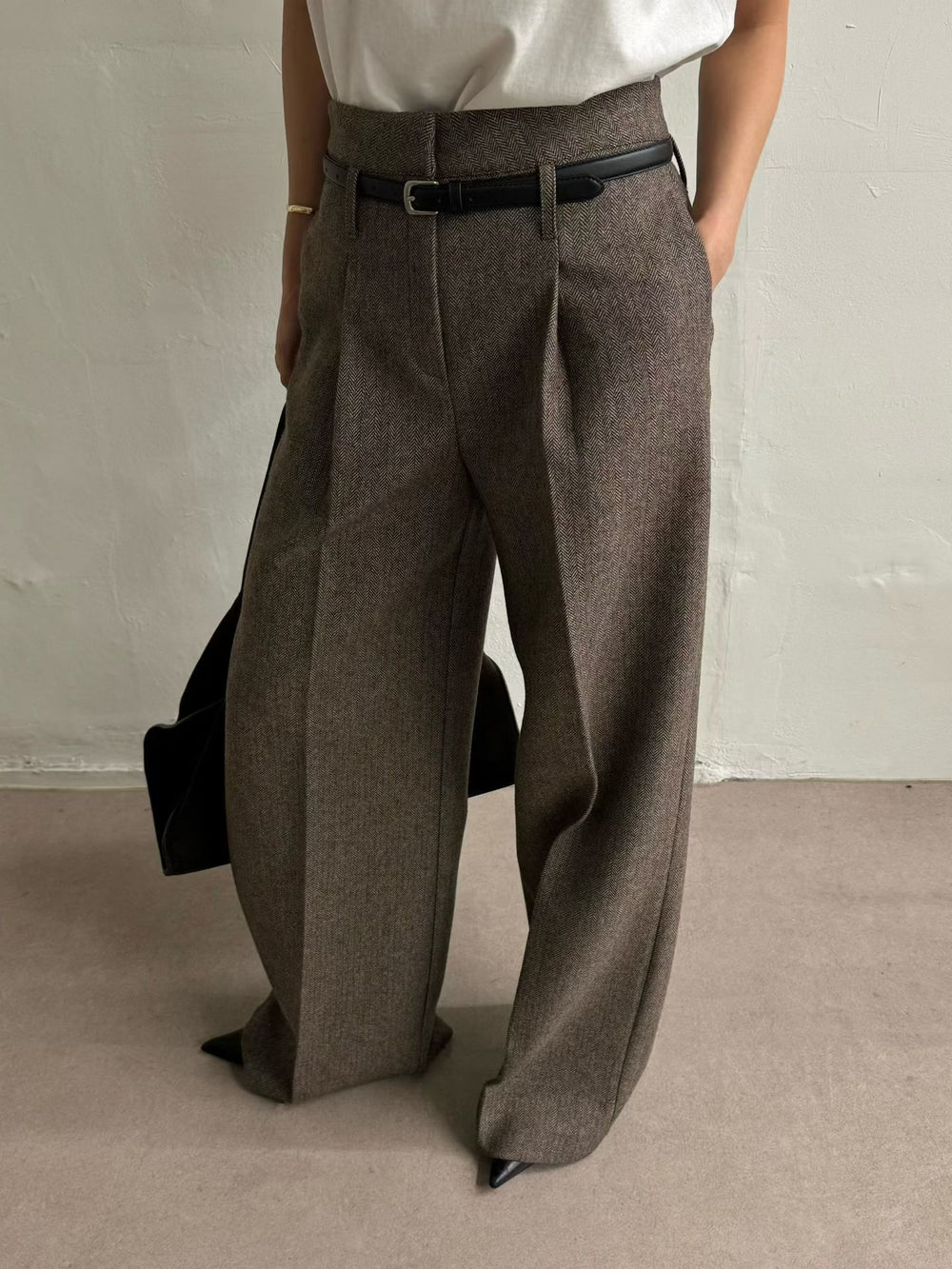 [PRE-ORDER]  CLASSIC HERRINGBONE WIDE-LEG PANTS