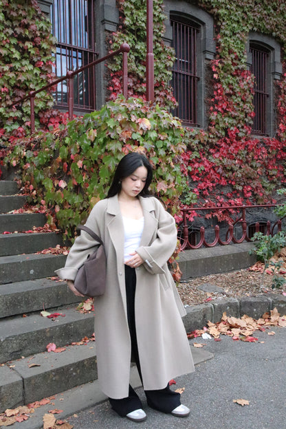 [PRE-ORDER] LUMIÈRE HANDMADE WOOL COAT