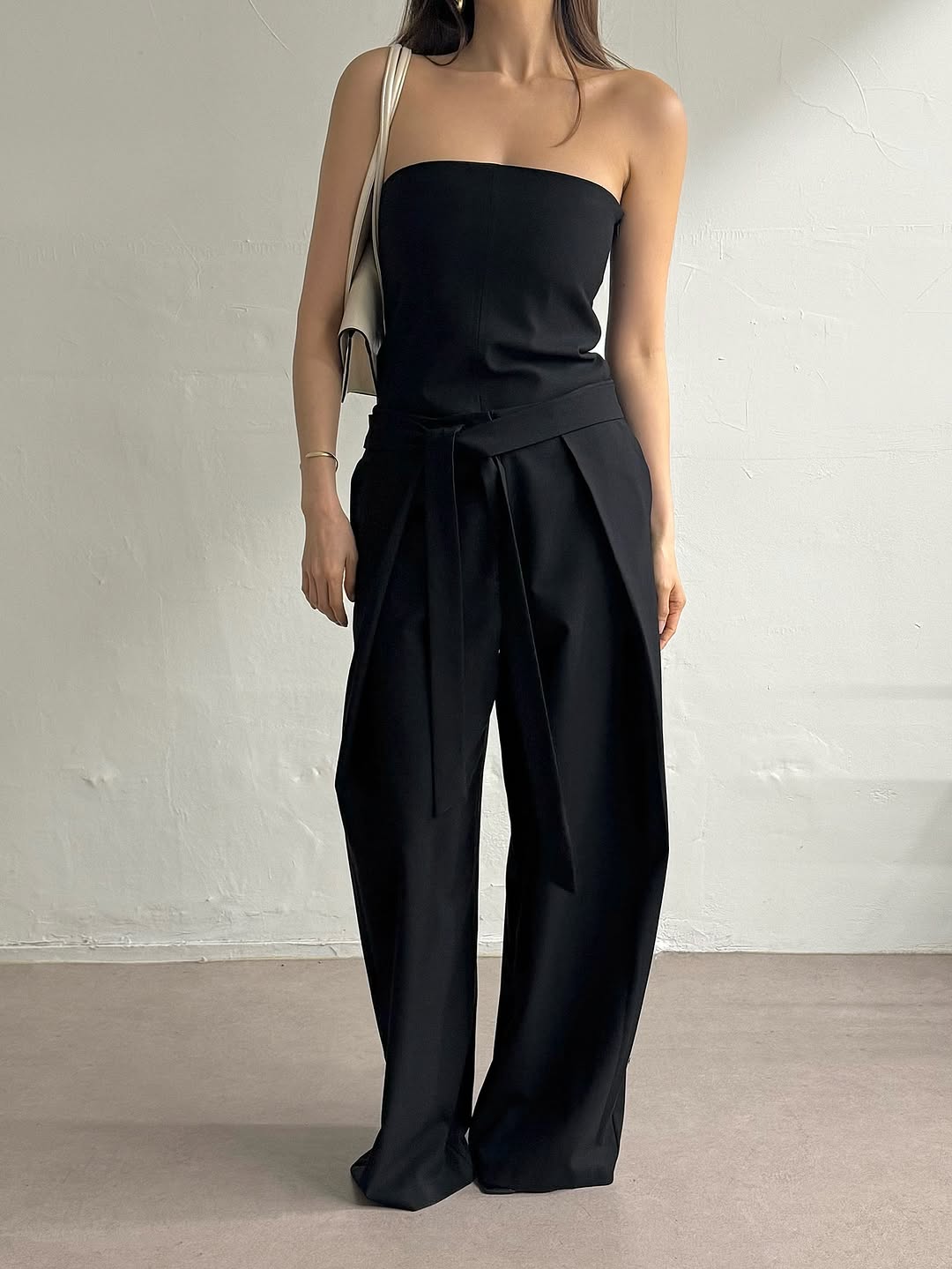 [PRE-ORDER] SIGNATURE BELTED DRAPE TROUSERS