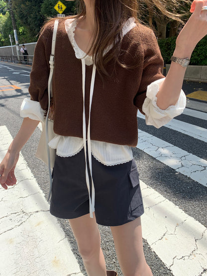 [PRE-ORDER] WOOD V-NECK KNIT & DOVE FRILL BLOUSE SET