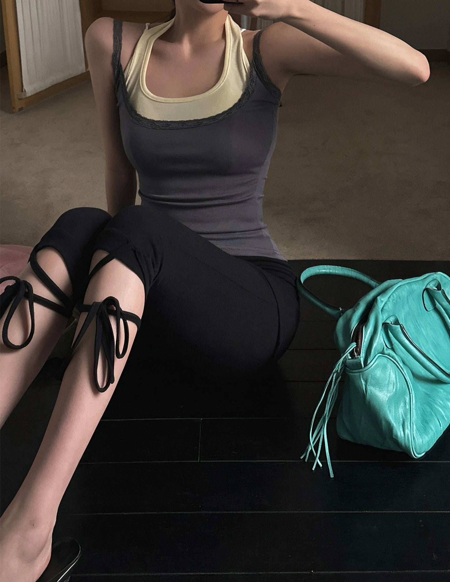 [PRE-ORDER] WRAP RIBBON CAPRI LEGGINGS