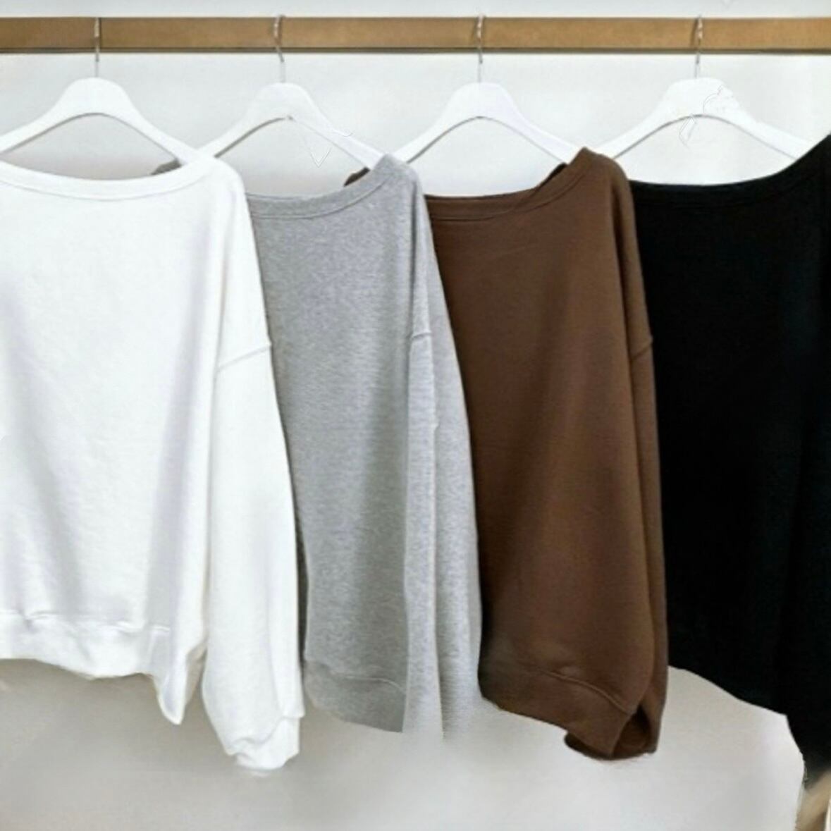 [PRE-ORDER]  URBAN OFF-SHOULDER SET