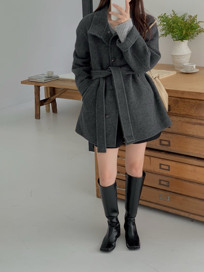 [PRE-ORDER]  BOUCLÉ HANDMADE HIGH-NECK COAT ☁️