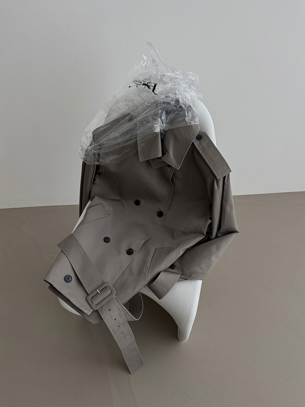 [PRE-ORDER] POWER SHOULDER HALF TRENCH