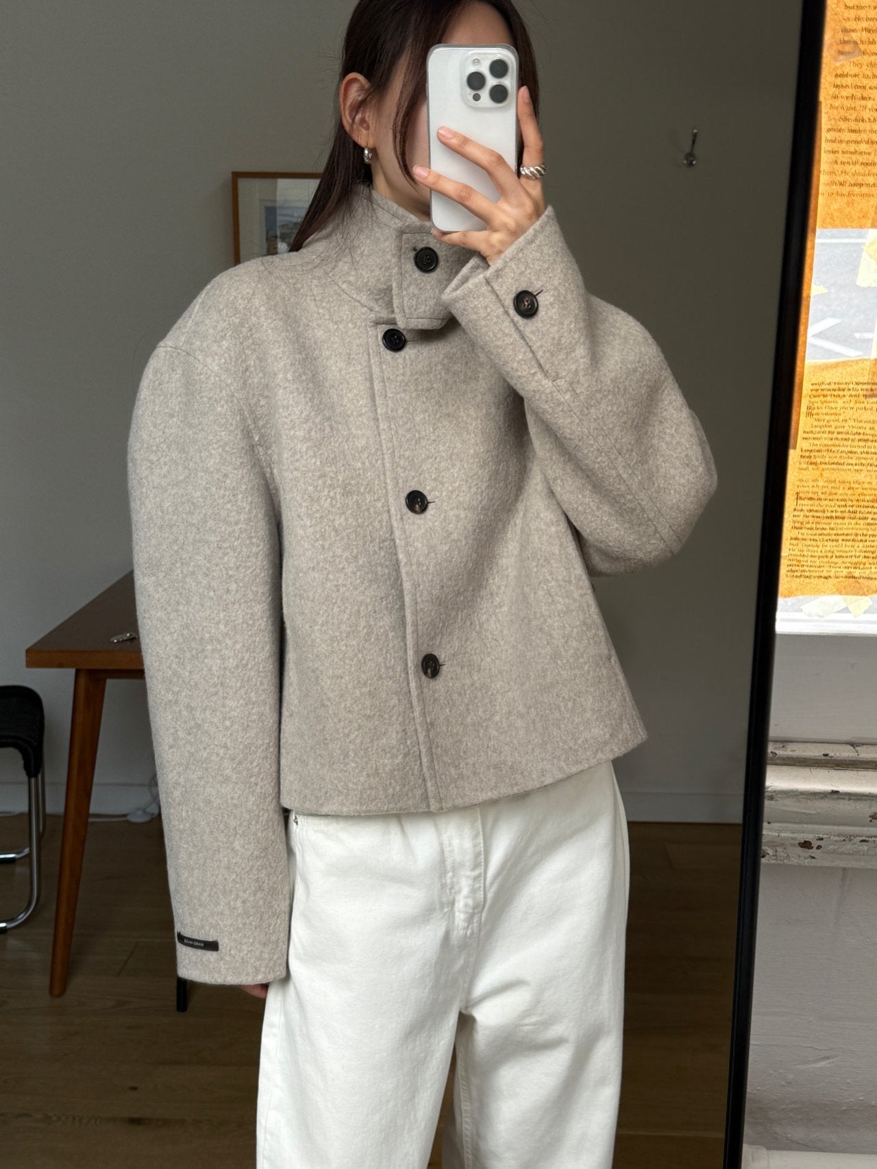 [PRE-ORDER] THE SCULPTED FUNNEL WOOL JACKET