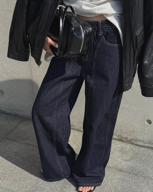 [PRE-ORDER] CURVE STITCHED FORM RAW DENIM