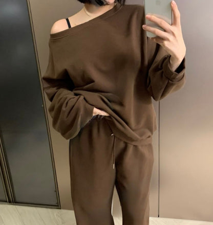 [PRE-ORDER]  URBAN OFF-SHOULDER SET