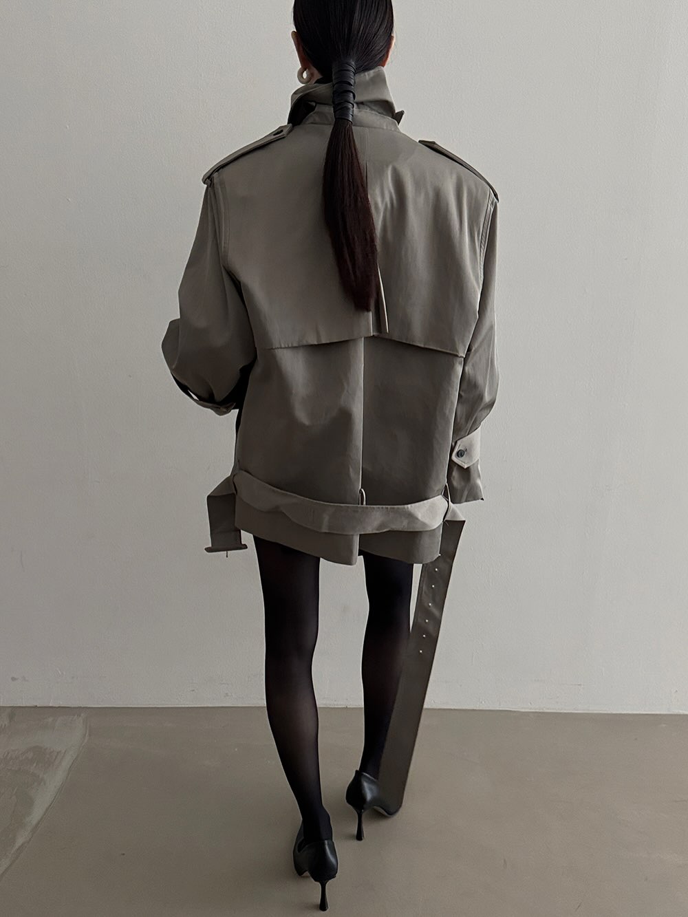 [PRE-ORDER] POWER SHOULDER HALF TRENCH