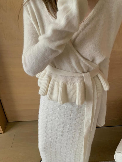 [PRE-ORDER]  SOFT HUG FRILL CARDIGAN